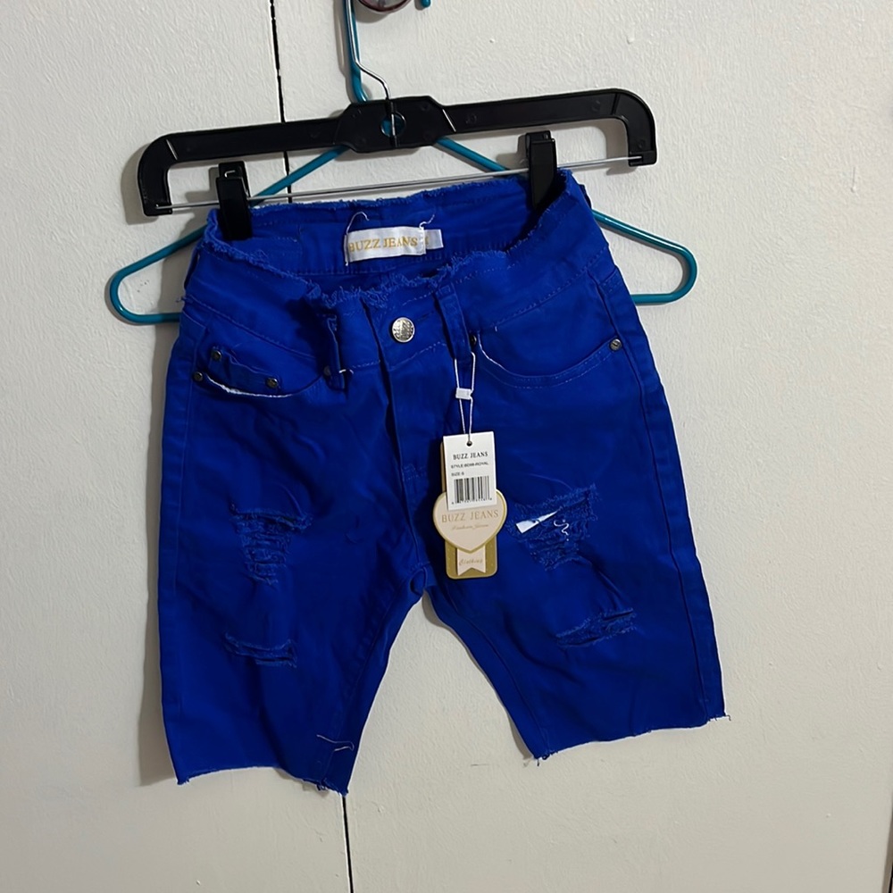 bermuda shorts